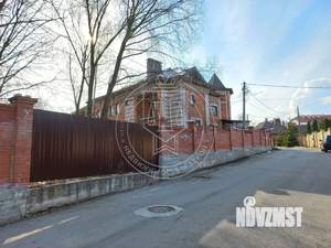 Коттедж 597м&sup2;, 3-этажный, участок 19 сот.  