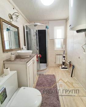 Дом 135м&sup2;, 2-этажный, участок 6 сот.  