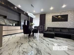 Дом 200м², 3-этажный, участок 4 сот.  