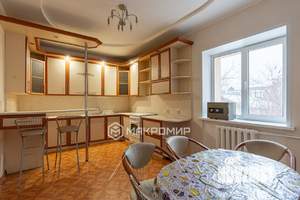 Дом 238м², 2-этажный, участок 7 сот.  