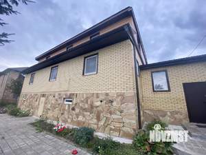 Коттедж 427м&sup2;, 2-этажный, участок 9 сот.  