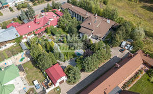 Дом 752м&sup2;, 2-этажный, участок 23 сот.  