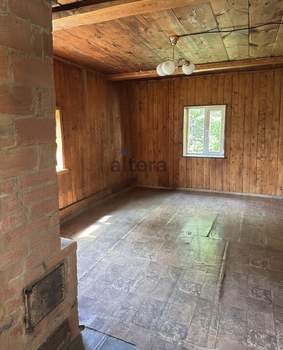 Дом 30м&sup2;, 2-этажный, участок 5 сот.  