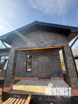 Коттедж 155м&sup2;, 1-этажный, участок 10 сот.  