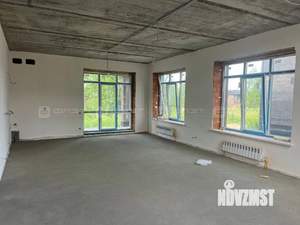 Дом 190м², 2-этажный, участок 5 сот.  