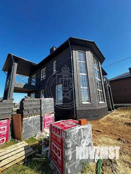 Коттедж 183м&sup2;, 2-этажный, участок 6 сот.  