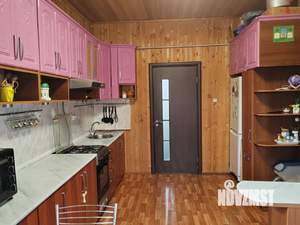 Дом 250м², 3-этажный, участок 6 сот.  