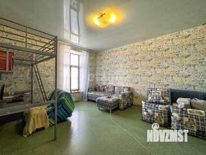 Дом 346м², 3-этажный, участок 12 сот.  