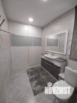 Коттедж 190м², 2-этажный, участок 6 сот.  