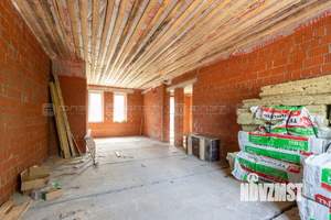 Дом 250м², 2-этажный, участок 5 сот.  
