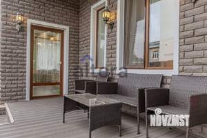 Дом 224м², 2-этажный, участок 5 сот.  