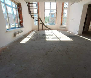 Дом 190м&sup2;, 2-этажный, участок 5 сот.  