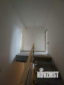 Коттедж 446м&sup2;, 3-этажный, участок 11 сот.  