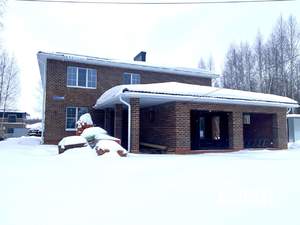 Дом 351м&sup2;, 2-этажный, участок 8 сот.  