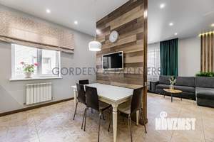 Дом 130м², 2-этажный, участок 5 сот.  