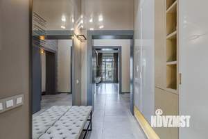 Дом 271м&sup2;, 2-этажный, участок 8 сот.  