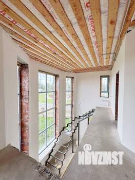 Коттедж 200м², 2-этажный, участок 6 сот.  