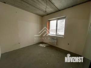 Дом 120м&sup2;, 2-этажный, участок 5 сот.  