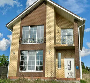 Дом 160м&sup2;, 2-этажный, участок 5 сот.  