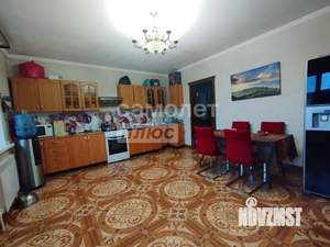 Дом 162м², 2-этажный, участок 8 сот.  