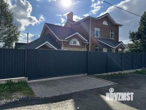 Дом 379м², 3-этажный, участок 14 сот.  