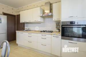 Дом 184м², 2-этажный, участок 7 сот.  