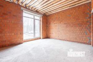 Дом 154м&sup2;, 1-этажный, участок 7 сот.  