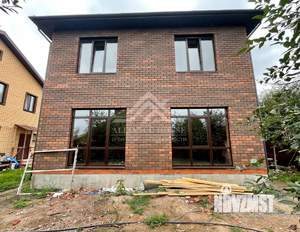 Дом 140м², 2-этажный, участок 5 сот.  