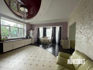 Дом 453м², 3-этажный, участок 7 сот.  