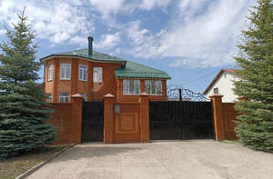 Дом 256м², 2-этажный, участок 13 сот.  