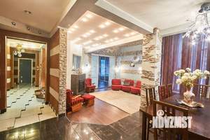 Дом 484м², 3-этажный, участок 17 сот.  