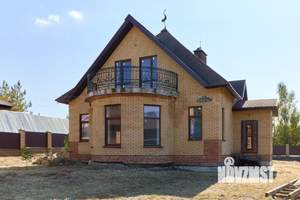 Дом 181м², 2-этажный, участок 12 сот.  