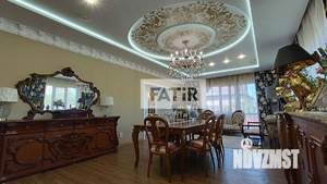 Коттедж 320м&sup2;, 2-этажный, участок 6 сот.  