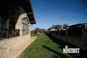 Дом 286м², 2-этажный, участок 15 сот.  