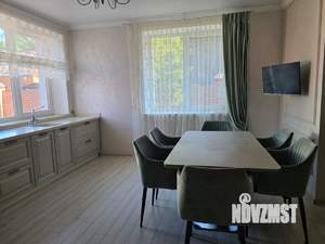 Дом 190м&sup2;, 1-этажный, участок 6 сот.  