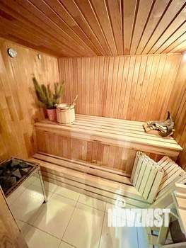 Дом 227м&sup2;, 2-этажный, участок 7 сот.  