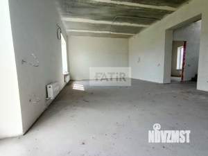 Дом 130м², 2-этажный, участок 5 сот.  