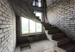 Дом 330м², 2-этажный, участок 7 сот.  