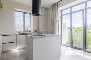 Дом 145м², 1-этажный, участок 6 сот.  