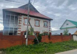 Дом 400м², 2-этажный, участок 0 сот.  