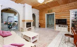 Дом 274м&sup2;, 2-этажный, участок 0 сот.  