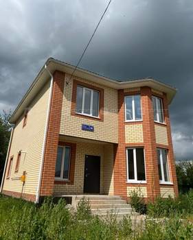 Дом 152м&sup2;, 2-этажный, участок 0 сот.  