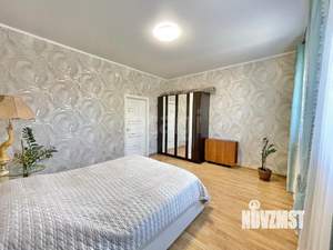 Дом 144м&sup2;, 2-этажный, участок 4 сот.  