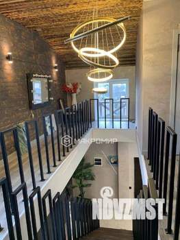 Дом 218м&sup2;, 2-этажный, участок 5 сот.  