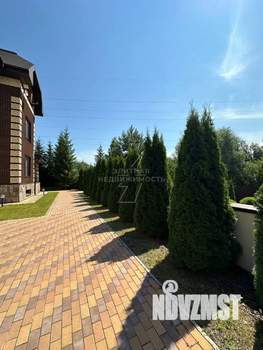 Коттедж 520м&sup2;, 3-этажный, участок 16 сот.  