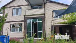 Дом 240м², 2-этажный, участок 6 сот.  