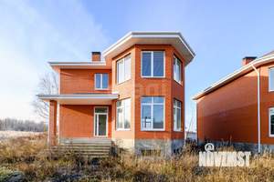 Дом 252м², 3-этажный, участок 5 сот.  