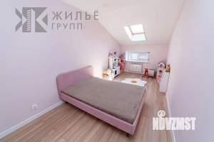 Дом 157м&sup2;, 2-этажный, участок 6 сот.  