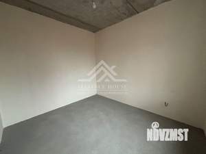 Дом 144м&sup2;, 2-этажный, участок 8 сот.  