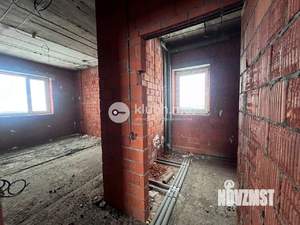 Дом 303м², 2-этажный, участок 8 сот.  